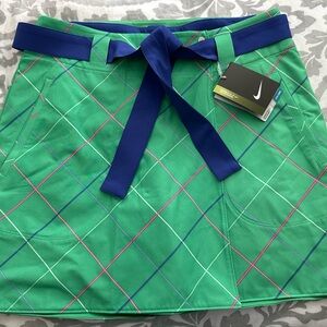 Nike Golf Women’s Convertible Skirt/Shorts
